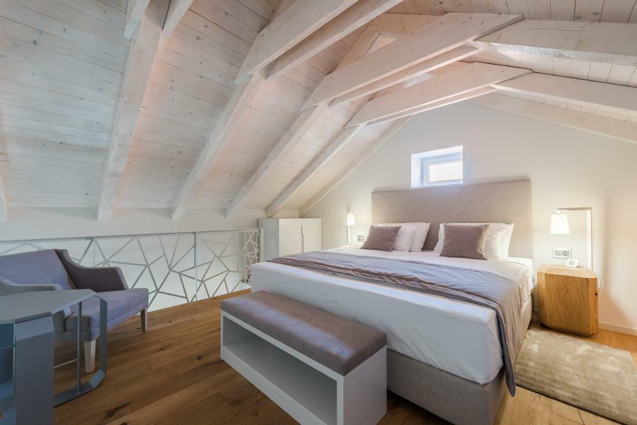 Alma Lofts Appartement Zadar Buitenkant foto