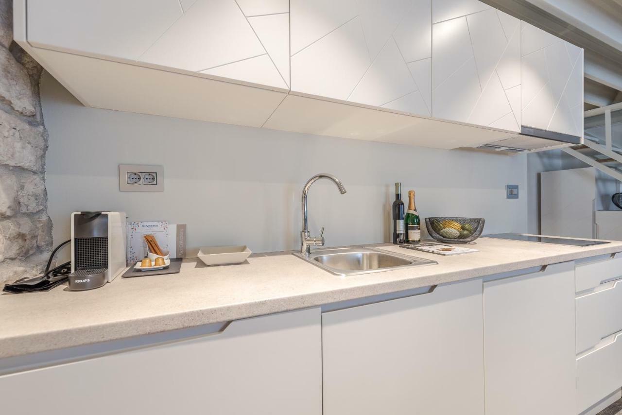 Alma Lofts Appartement Zadar Buitenkant foto